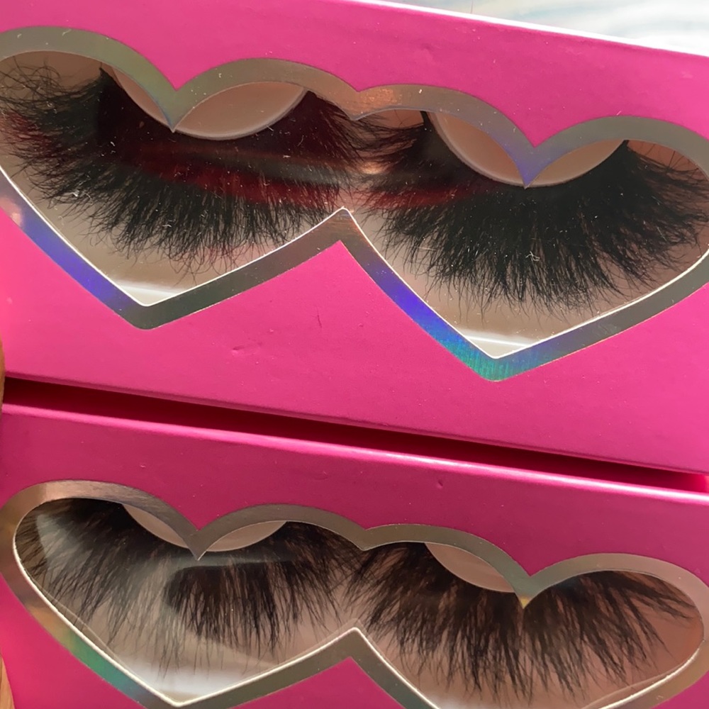 Lashes